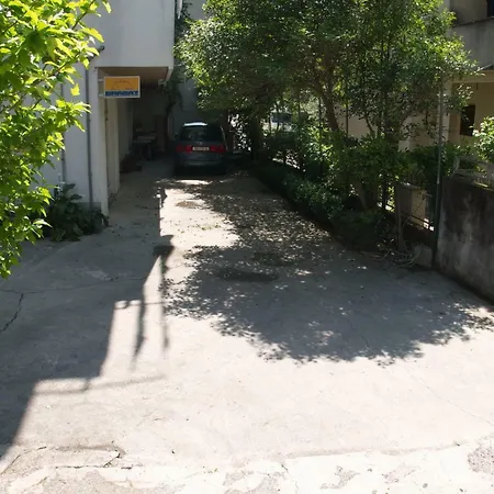 Ivka 3* Makarska
