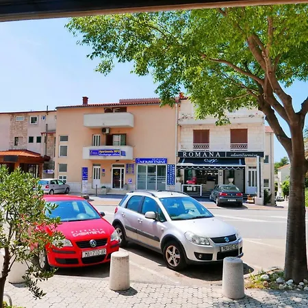 Ivka Πανσιόν