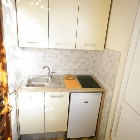 Ivka Guest house 3*